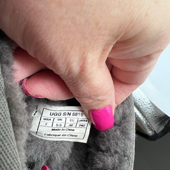 UGG Australia Classic Suede Tall Shearling Fur Boots Gray Pull On Size 7 Cozy - Picture 6 of 16